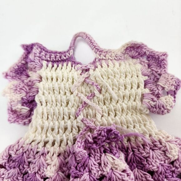 Vintage Crocheted Dress Hot Pad Lavendar and White - Picture 2 of 4
